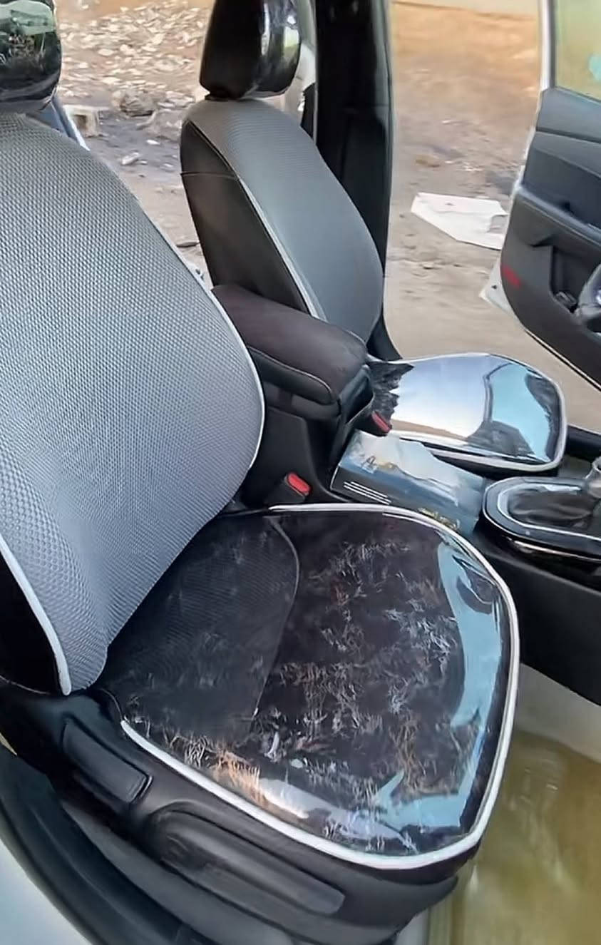 سيراتو خليجي شريكه عامه البيع فقط سياره مكفوله كفاله عامه من عدئه بارد بصيط كلش باقي سياره مكفول ماشي 54محرك 1600كفاله محرك كير حداديه تبريد جاهزه عله اخر حبايه دوشمه عام تخم تاير جديد رقم بغداد تحويل بيه وقت سعر 153مكاني ناصريه مركز سياره احلئ  من صوره وتجي شيطلع بيه غير بارد انه خسار ***********
