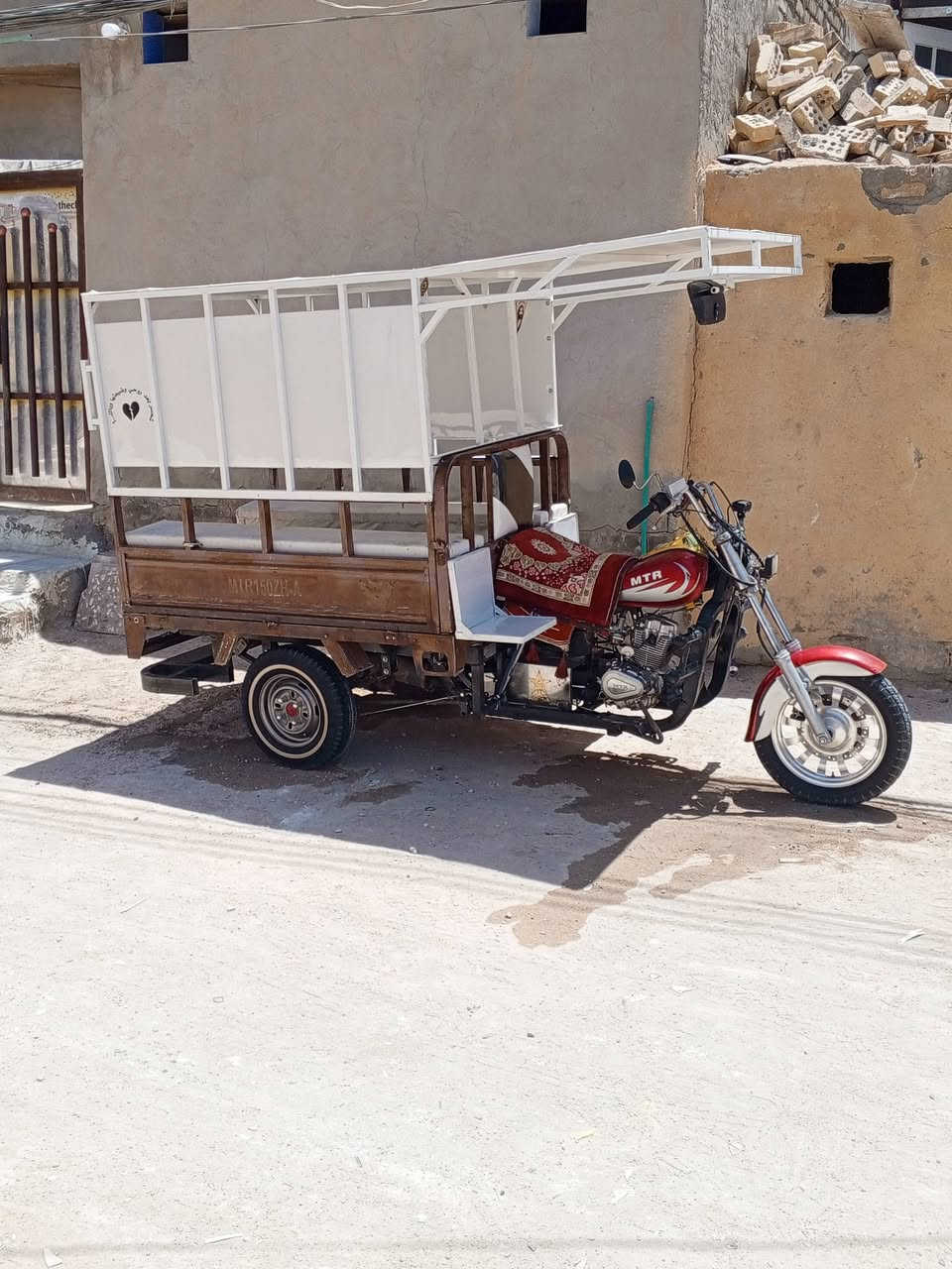 سلام عليكم ستوته للبيع مديل 11 رقم نكليزي ستوته كامله تعمير جديد المكان نجف حي رحمه ‏‪***********‬‏

