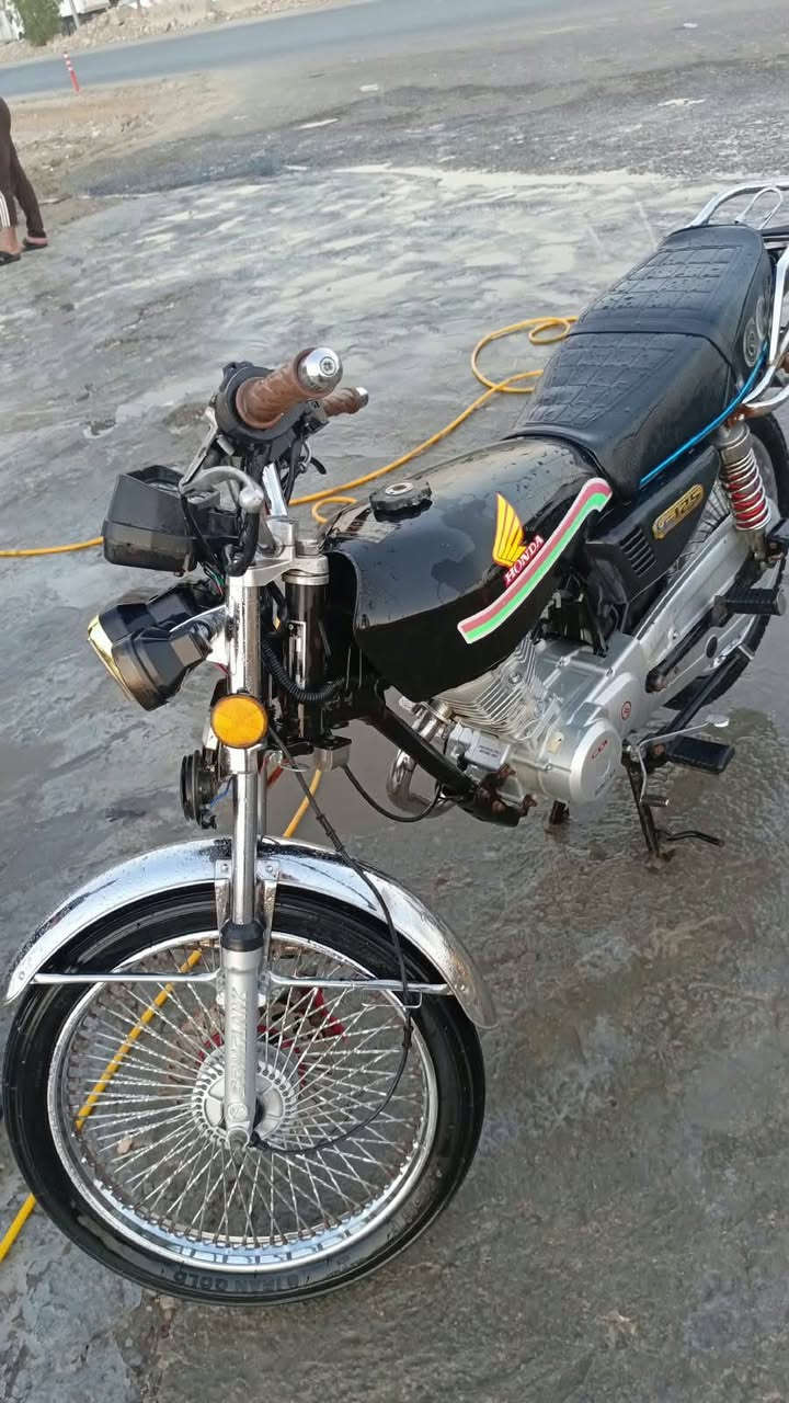 موديل 25 جاهزه اي نقص مابيهه السعر 550 العنوان الاسكندريه ***********
