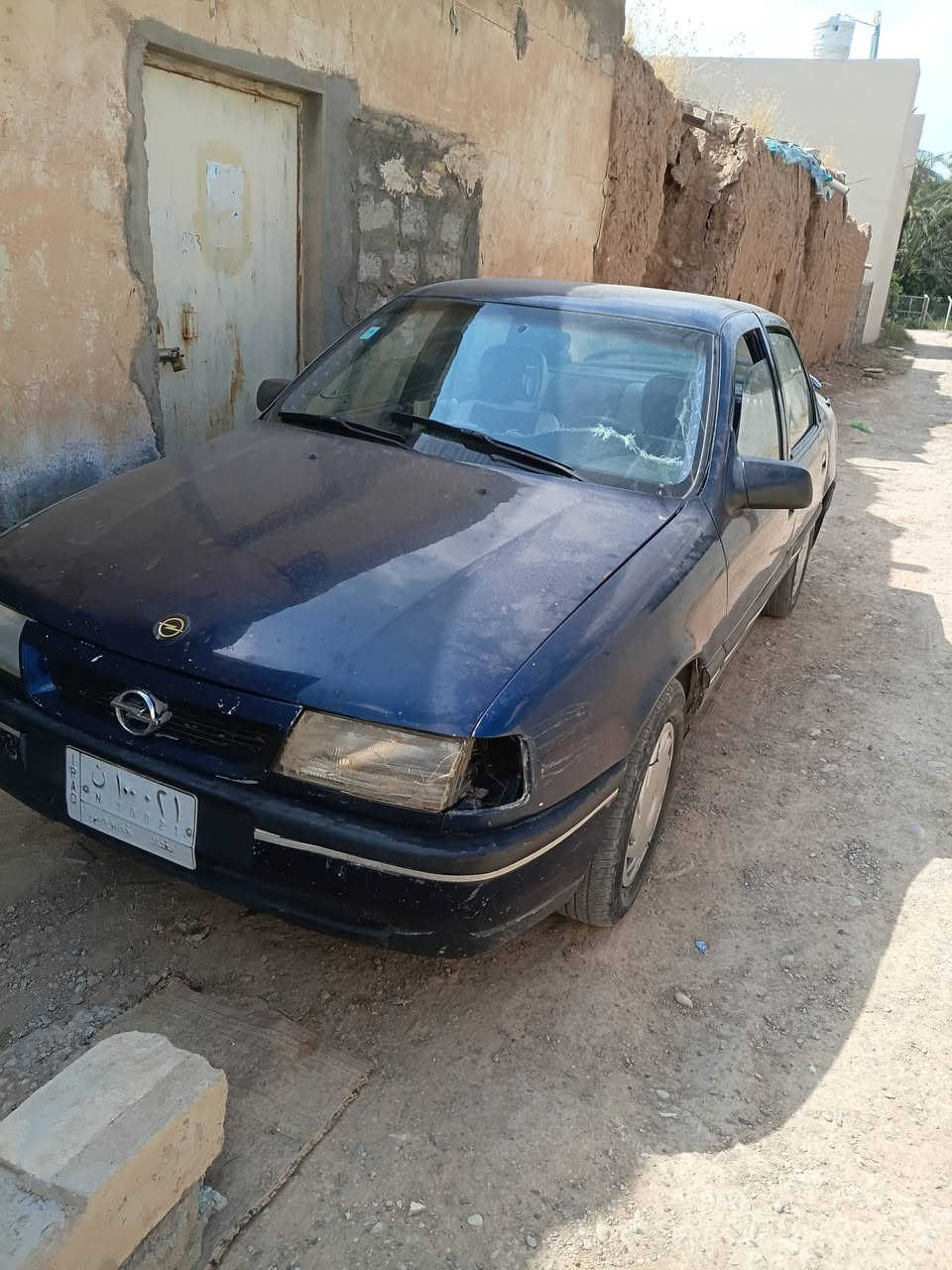 اوبل فكتره للبيع موديل ١٩٩٢ مكان ديالى خانقين سعر ٢٥ بي مجال ***********
