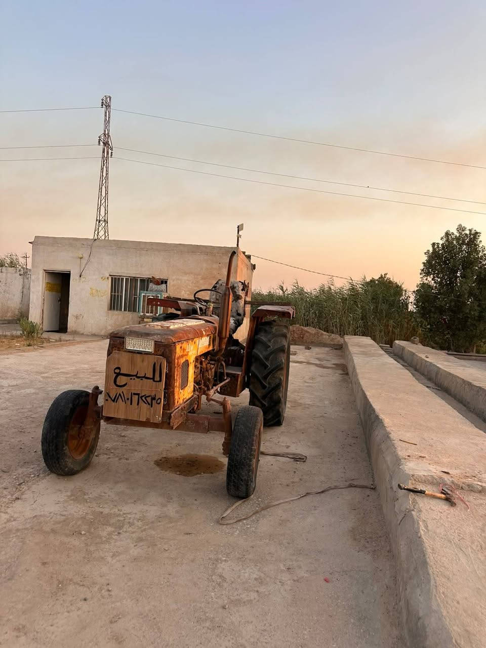 سلام عليكم
مكينة عنتر للبيع موديل 86 مكفوله جاهزه للعمل مع رفاسه
***********
***********
***********
