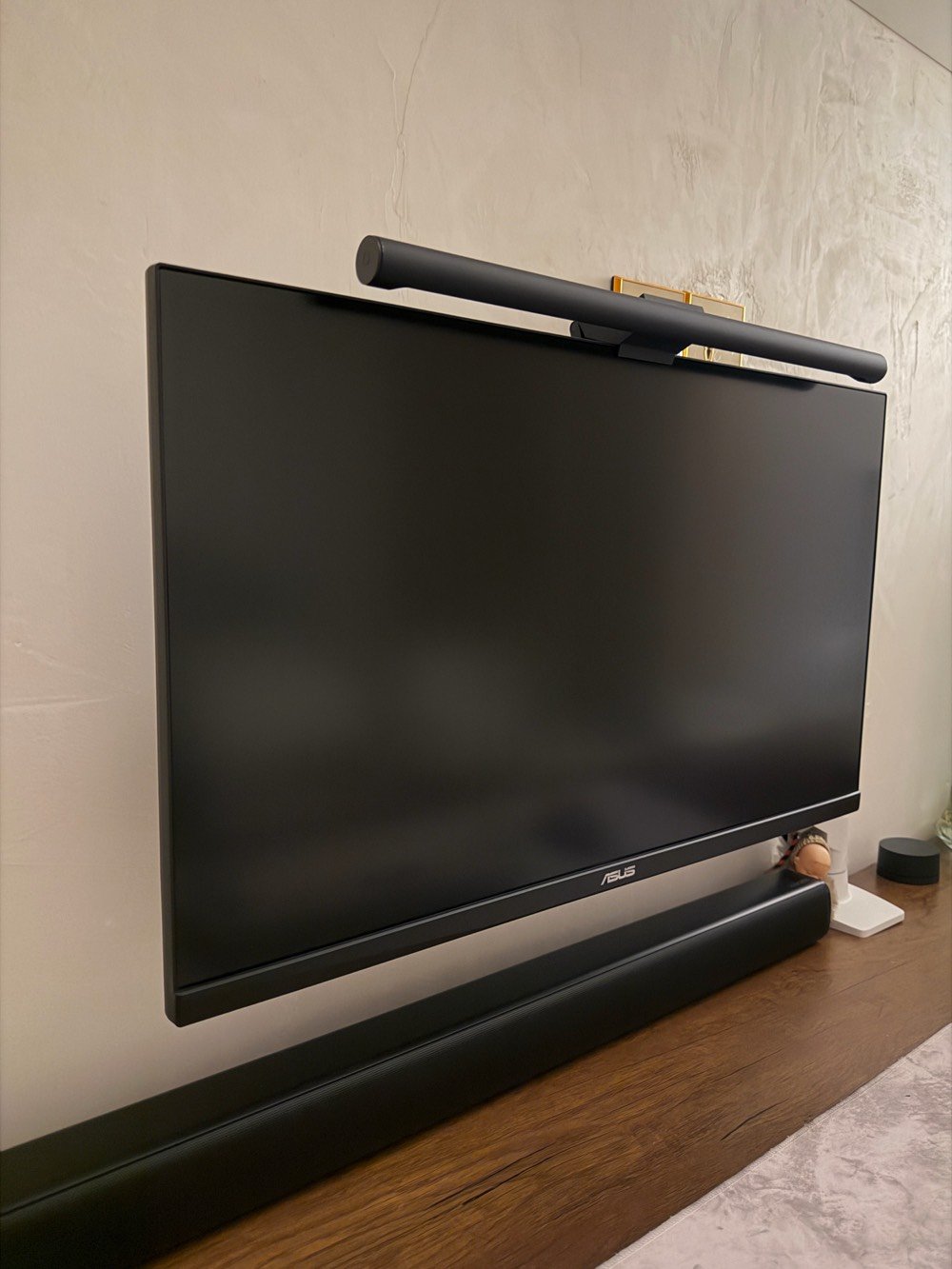 🖥️ شاشة ASUS TUF Gaming VG27AQL3A – 27 بوصة

🔹 الحجم: 27 إنش
🔹 الدقة: 2K QHD (2560×1440)
🔹 التردد: 180Hz
🔹 الاستجابة: 1ms
🔹 مناسبة للألعاب والـ PC والكونسول 🎮
🔹 ألوان وصورة ممتازة
🔹 الشاشة نظيفة جداً وحالتها ممتازة
🔹 استخدام شخصي أقل من سنة
🔹 بدون أي مشاكل أو أعطال
🔹 جميع الملحقات موجودة

📍 المكان: الديوانية 

البيع بسبب الترقية إلى شاشة أكبر.
