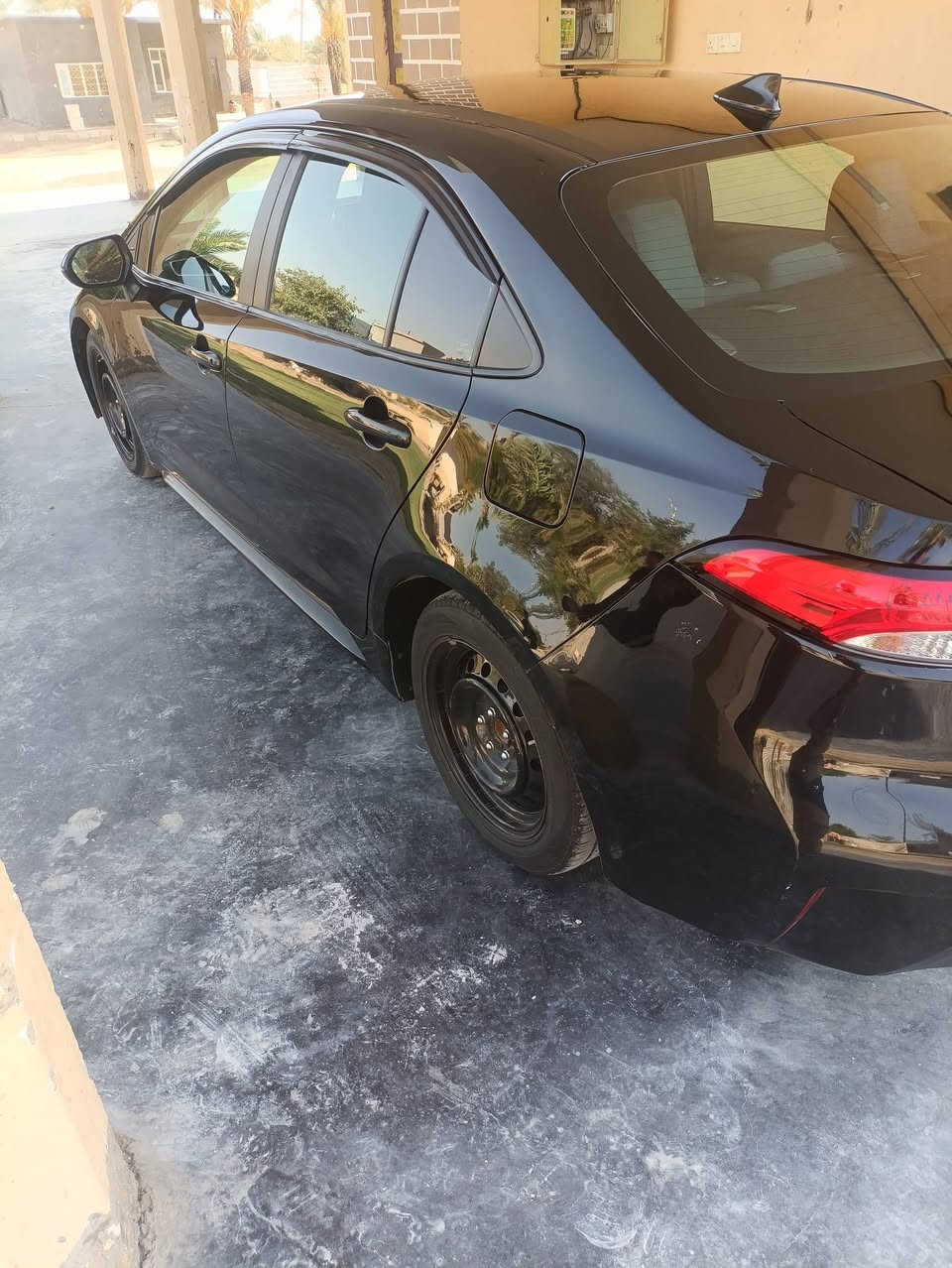 السلام عليكم
كورلا 2023 وارد امريكي بنزين محرك 2000 نص فول المواصفات الاعتيادية تحديد مسار مثبت سرعة مابيها اي قطعة صبغ فقط جاملغ امامي مبدل نفس اللون سيارة السعر 130 وبيها مجال حگ الجيه 

*********** موجود واتساب وفيس بوك

