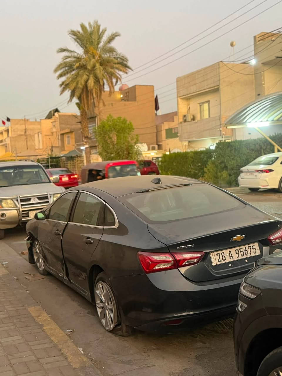 دفع الله ماكان اعظم
السيارة تنباع علا وضعة رقمهة نجف بسمي تحويل ثاني يوم سابقاً فقط بنيد مبدل ومصبوغ كير ومكينة و تبريد سليمات بصمتها ضايعة  تنباع علا وضعهة  عارضهة 45 ورقة بدون مراوس 
*********** مؤمل 
مكاني بغداد حي العامل
