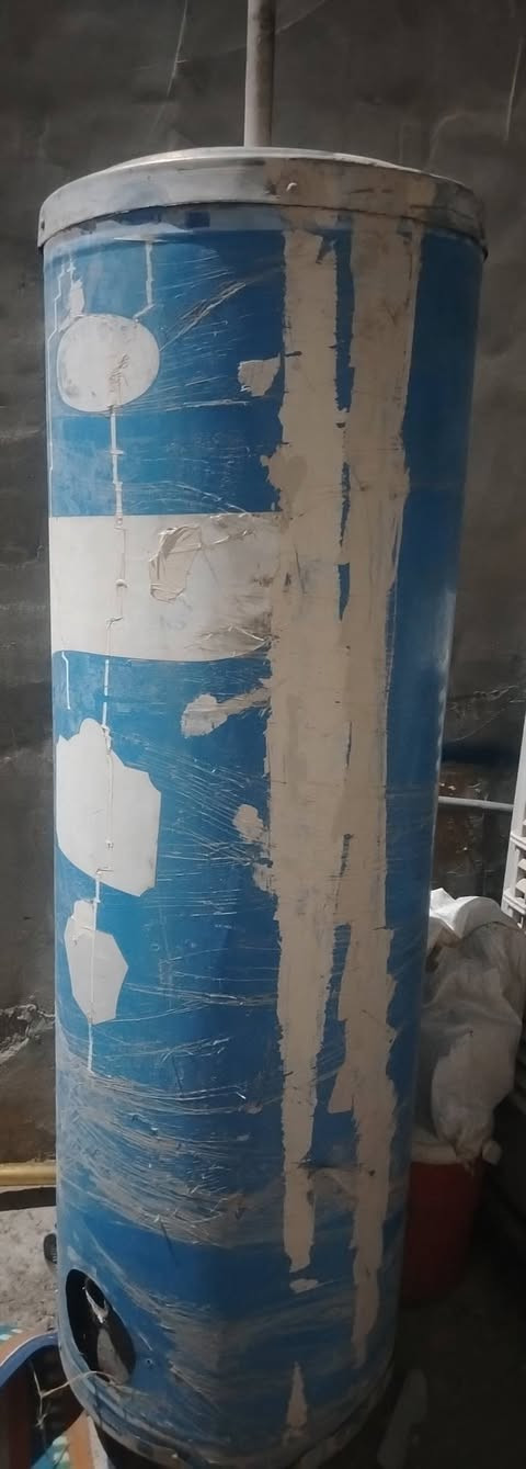 كيزر • حجم جبير • قابل تفاوض