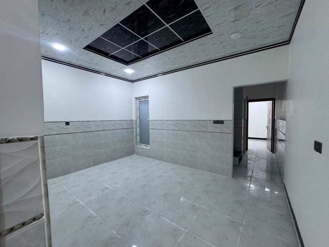 للبيع داريين سكنيين
الموقع موصل حي السماح الثانية قرب مدرسة الامام الزهري
المساحة 100m واجهة 5 عمق 20 لكل دار
يحتوي الدار على كراج واستقبال ومطبخ وصالة وغرفة نوم وصحيات وبيتونة كبيرة 5x5 +بناء حديث 2026
سعر الدار الواحد 80 مليون قابل للتفاوض
ملك صرف طابو الزهور شرط التحويل
_______________________
للاستفسار عن السعر وباقي التفاصيل مراجعة مكتب السماح
 لتجارة العقارات موصل حي السماح التسعين الاركان قرب بانزيخانه المشاعل وقرب مول العلي 2 على شارع 20 الاتصال عل الأرقام التالية

_______________________

ابو طه.  📞***********
                 ***********

ابو خالد 📞***********
                 ***********
