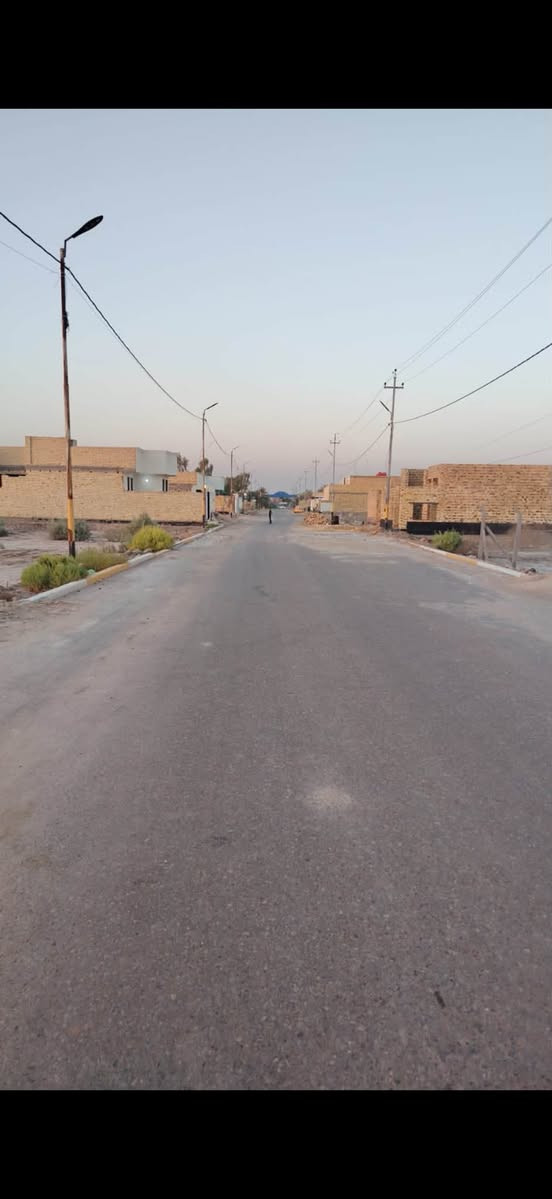 ياالله
هيكل للبيع  /سند  25 مشمول باتطويب تنازل بسم المشتري  او مراوس حسب القناعه 
لاساس كونكريت السقف عكاده 
المساحه 165 متر.  خريطة البيت حلوه 
غرفه / صاله / استقبل / مناور / صحيات داخليه خارجيه 
العنوان حي لامين  داخل مجمع سعيد  
السعر 38  مليون وبي مجال 

لاستفسار *********** واتساب

