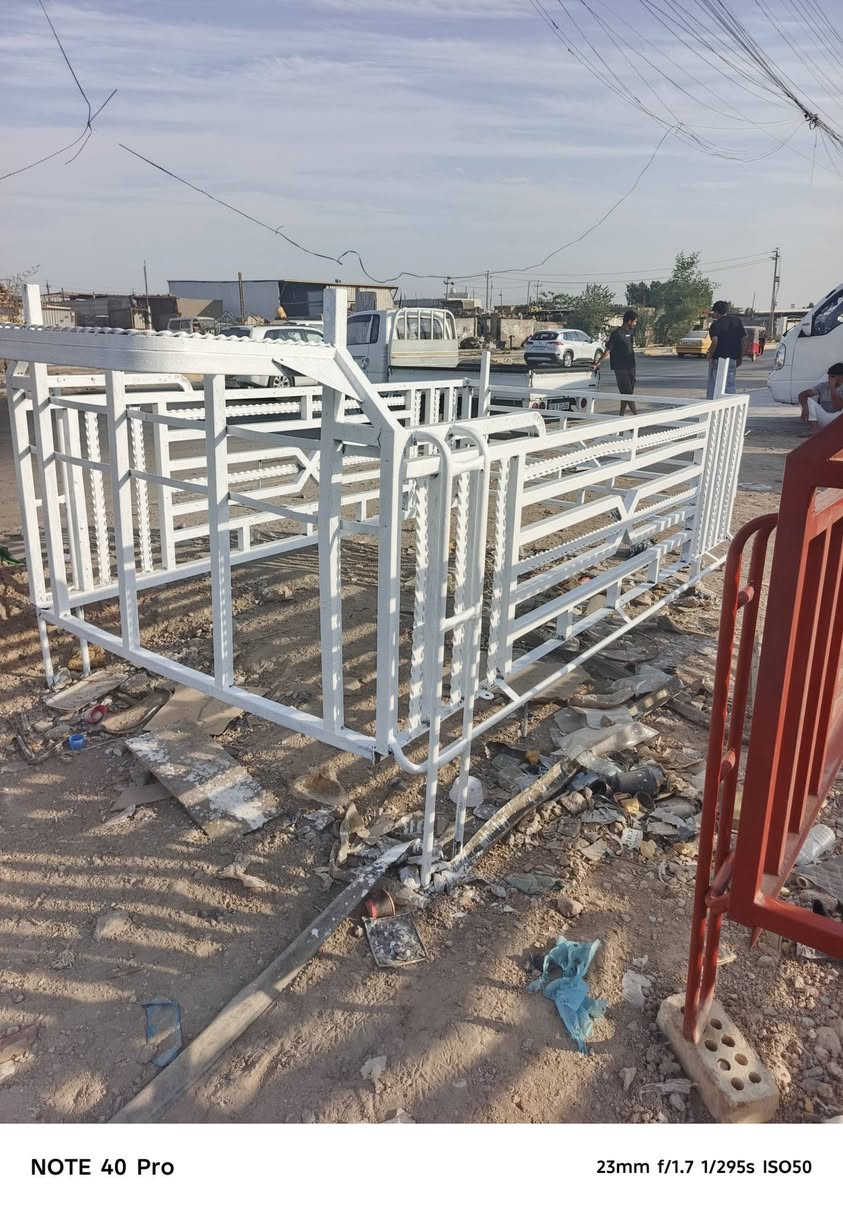 السلام عليكم للبيع أو مراوس
محجر كيه بنكو نثيه عموشة أبو ضفيره
المكان بغداد حي نصر السعر ٣٢٥ بي مجال
***********

نص مكتوب في الصور:
- NOTE 40 Pro
- 23mm f/1.7 1/445s ISO50
- NOTE 40 Pro 23mm f/1.7 1/553s ISO51