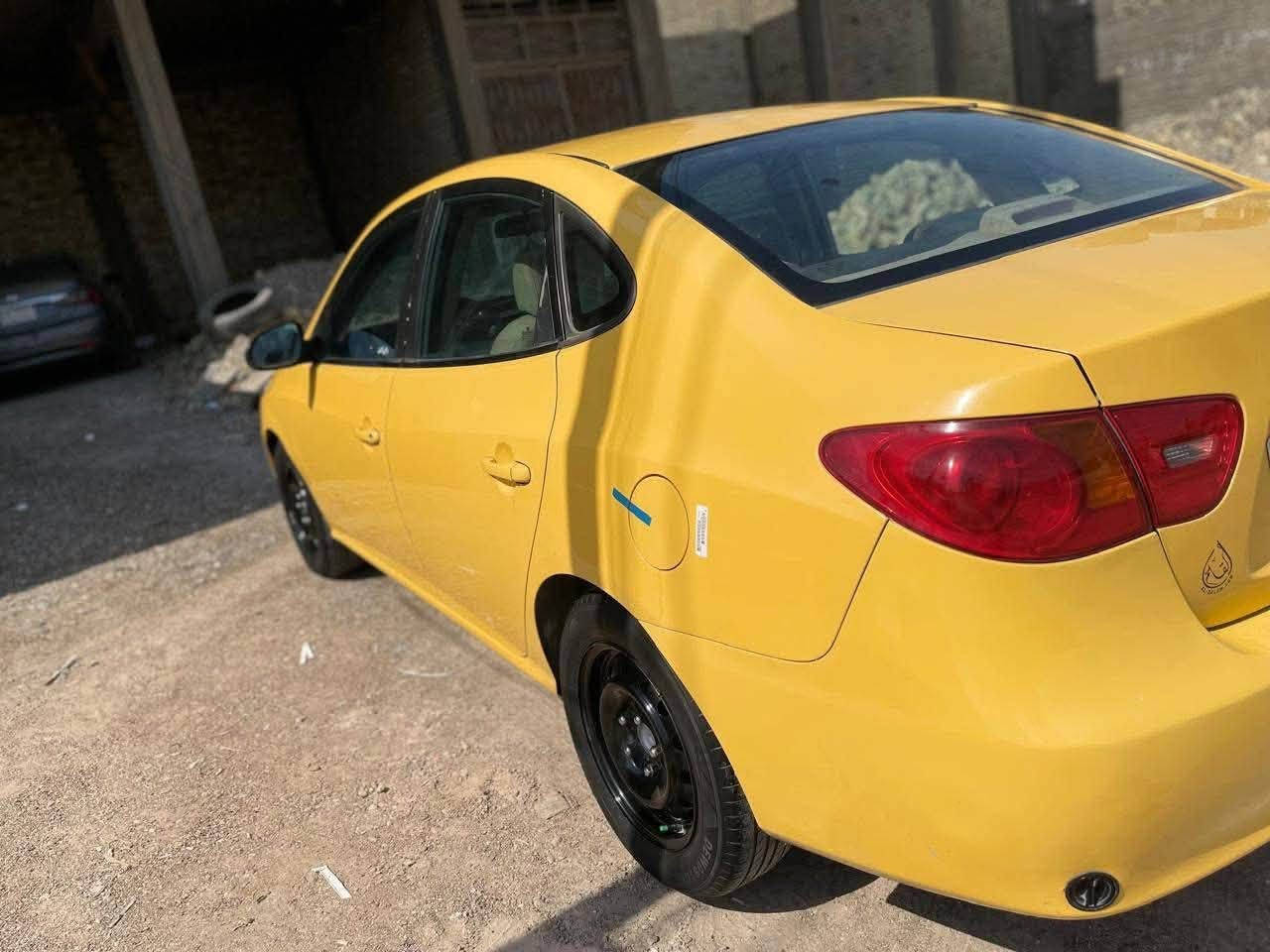 سلام عليكم هونداي النترا تكسي خليجي موديل ٢٠١١
رقم بغداد باسمي 
فتحه سقف 
اشاره بل مري 
محرك ٢٠٠٠ دوش
منظومه تبريد جديد باتري جديد
منظومه غاز جديد 🆕 
مكاني بغداد البلديات***********بي واتساب
