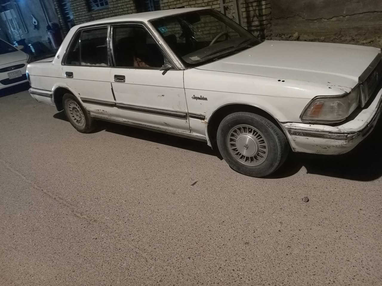 السلام عليكم سياره سيدان موديل 1989
رقم مميز بغداد بسمي
المكان الناصريه
للاستفسار ***********
أيسر بلاد
