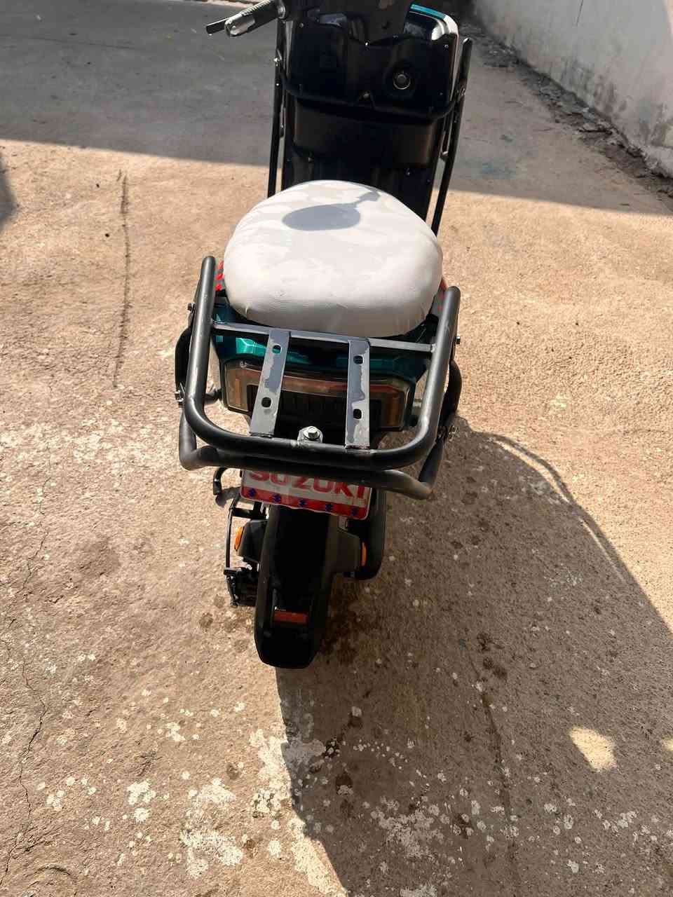 دراجة شحن • ٧ بطاريات • ٥٠ كيلو