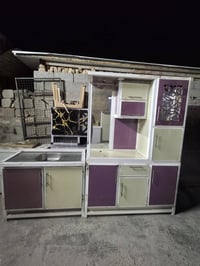 كاونتر • غراض طفل • ميز بلازما