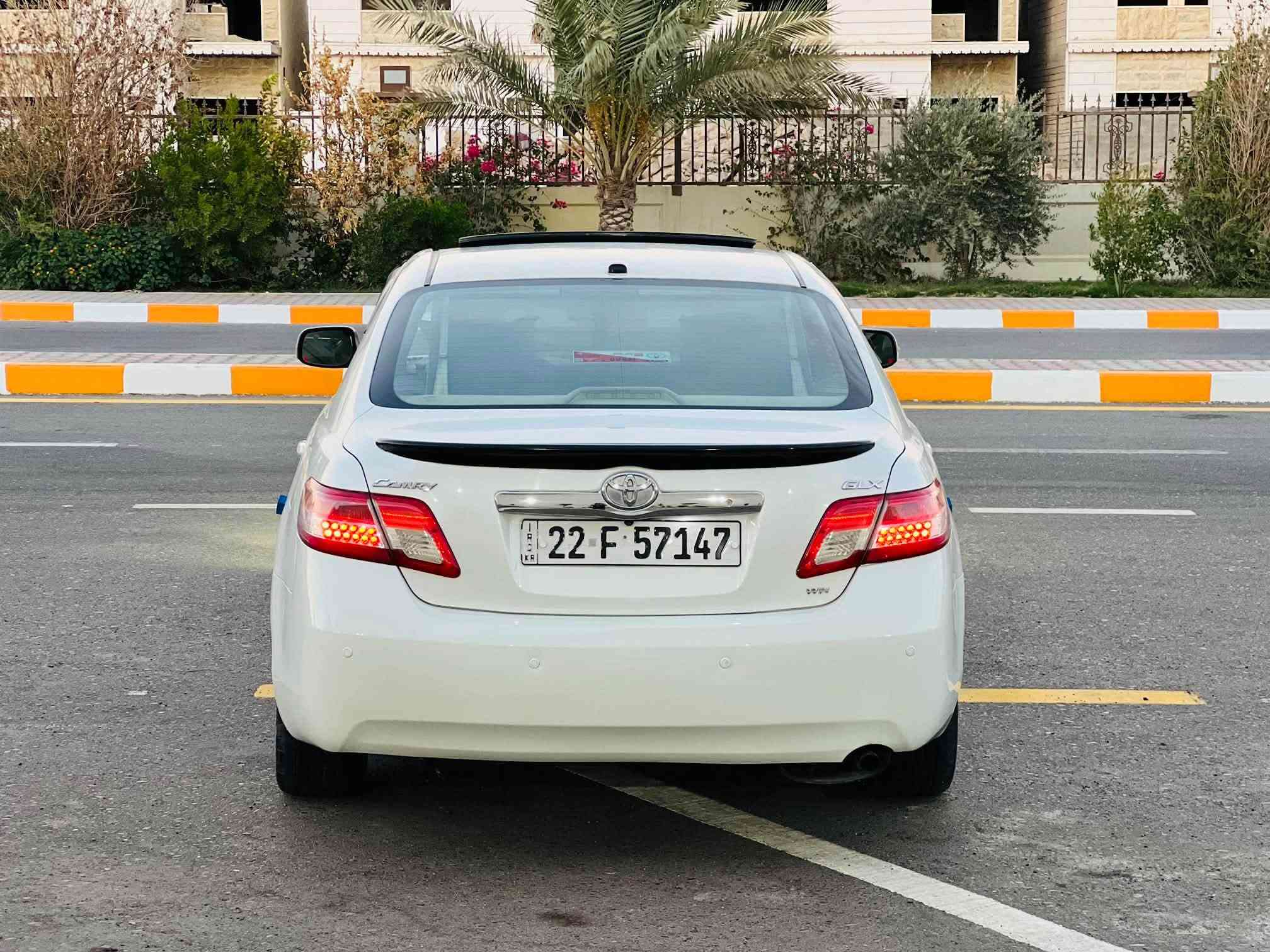 بيع فقط بدون قسط وبدون وعده 
ً
ً
ً
ً
سلام عليكم كامري 2010 خليجي GLX
بسعر مناسب 112$ وبي مجال قليل 

كامري موديل 2010 خليجي فول مواصفات GLX

لون ابيض صدفي ❤️

كير اوتوماتيك❤️

محرك 4 سلندر2400 المرغوب ✈️
تخم تاير جديد 
ويل كروم جديد 5

موصفات : ✔️
شاشه وكامره 

سقف سلايت 

تحكمات ستيرن اتجاهين 

تحديد سرعة

تحكمات كشن السايق كهربائي

اربع جام كهرباء

 انارة دوسات بلادي +اناره داخليه 4

بردة خلفية كهرباء

تحكم عدسات الايتات

بجم زينون شمسي شرط نهار كدامك

تبريد مركزي ثلج قطعتين 

تحكمات المري+أشاير

حساسات خلفية
محرك وكير مامفتوحات شرط 
لاصرف لاصوت ولا بهار 

حالة السيارة نضيفة جددآ جاهزة من كلشي 

كلشيء شغال بشرط ومابيها اي مصروف

السيارة رقم اربيل  شرط تحويل ثاني يوم السياره باسمنا  سنويه لل2030
السياره كفاله عامه من الصبغ والتبديل والبارد 
عنوان السيارة صلاح الدين تكريت 

الرقم ***********
