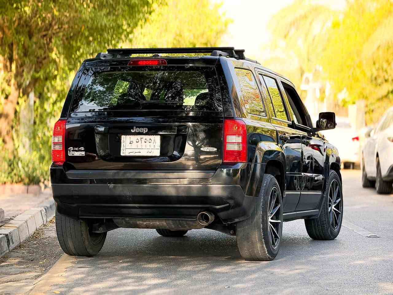 السلام عليكم
جيب باتريوت 2015 للبيع 
المواصفات latitude اعلى مواصفات
حجم المحرك 4 سلندر 2400
ماشية 65000 km
وارد امريكي
ويالة vossen
بيها قطعتين صبغ باب السايق والباب الخلفي
السعر 98 ورقة وبيها مجال ان شاء الله
العنوان بغداد / الحرية
الرقم/ ***********

