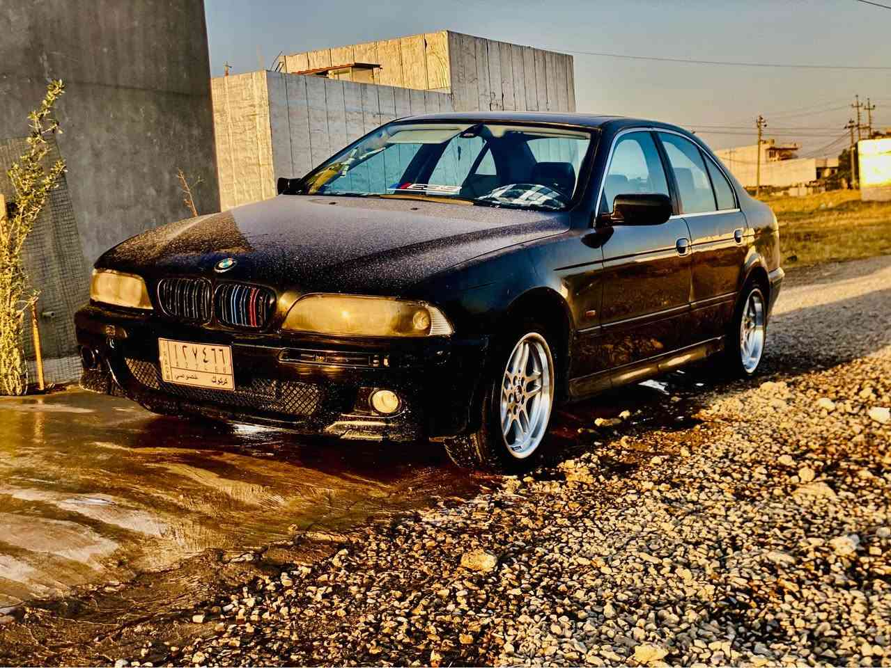 بي ام دبليو E39 • ٢٠٠١ • شاشة آيباد
