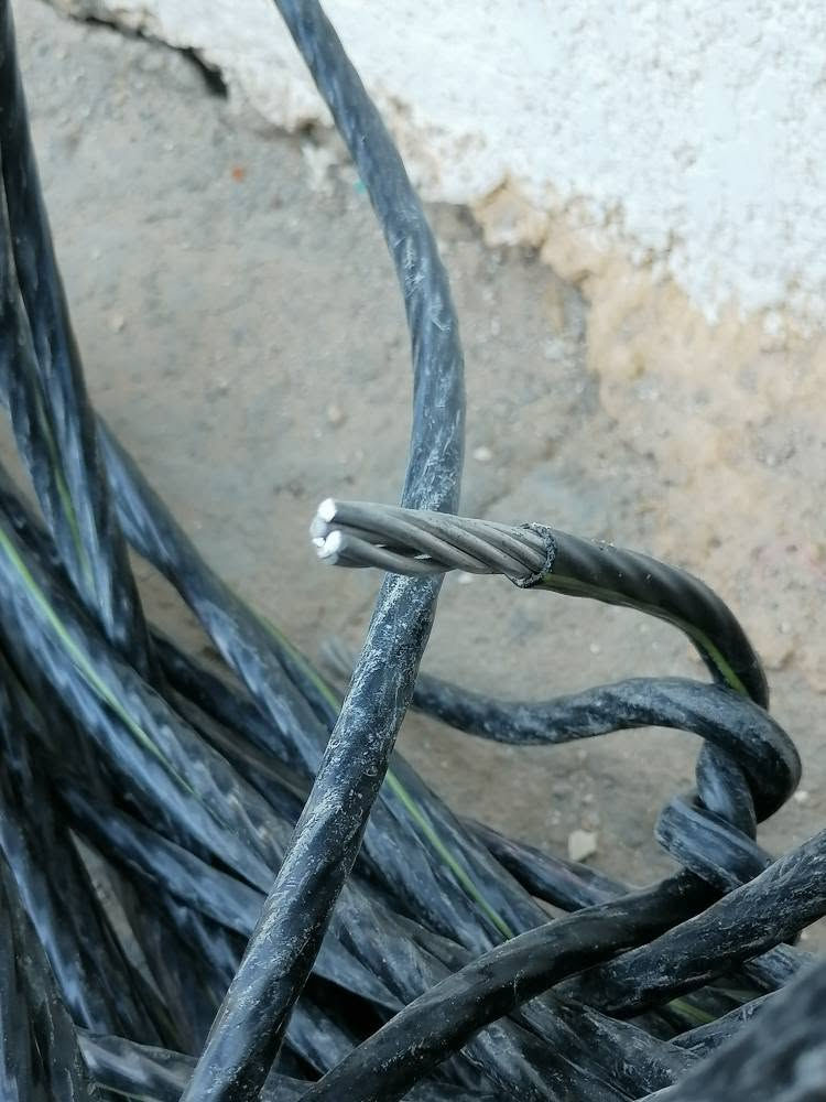 متاح ضفيره خطين 2×35 مكان كربلاء الحر *********** كربلاء, العراق
