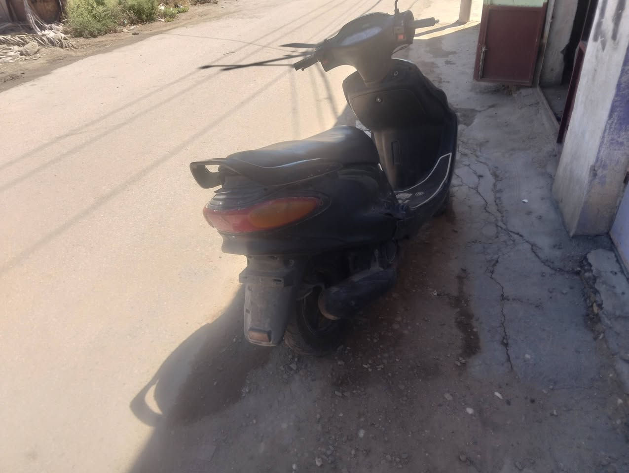 دراجة دولفين للبيع ٢٥٠وبيها مجال تشتغل تمشي ٦٠اشويه أكثر اذا اتريد جفت ترجع جديده كهربائيات كلها شغاله الإتصال على الرقم***********
