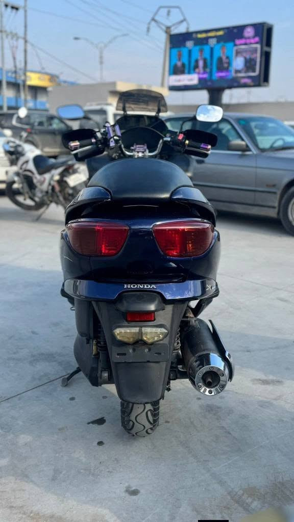 دراجة فورزا 08 محركها250 مكفول من التچفيت والتبخير ومحركها خير من الله وبيها ٣ وضعيات قياده(اوتماتيك،سبورت،گير عادي) الدراجه بصمه 
للاستفسار:*********** او خاص ماسنچر واتساب سامراء, صلاح الدين
