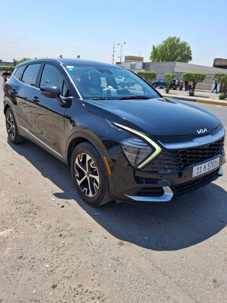 كيا سبورتج 2024 EX رقم بغداد 
مواصفات بصمة وتشغيل عن بعد
شاحن لاسلكي
هاندبريك دكمة كهربائي
كشن جلد كهربائي
اشارات بالمري
رادارات جانبية
تحديد مسار
كروز قفل السرعة
حساسات امامي خلفي 
السعر 178 موبايل ***********
