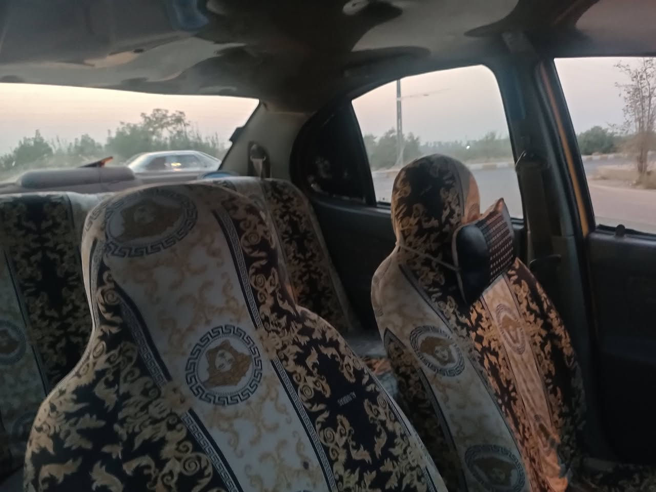طيبه موديل 15 بغداد تحويل ثاني يوم
التبريد يشتغل عوز غاز مكينه وكير خير من الله 
السعر 28 قفل 
وكدامك السياره بيها حاملغ تغير وشبر يم باب الخلفي 
معمر بس ماصابغ
المكان بابل 
***********
