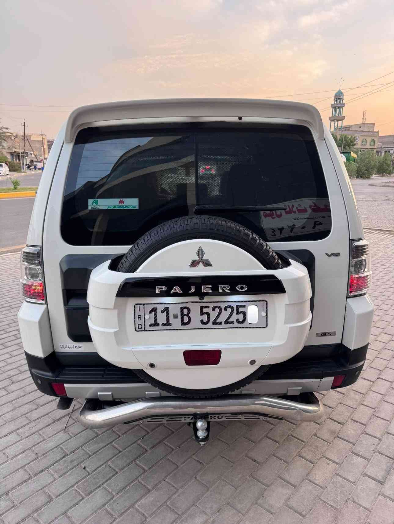 باجيرو ٢٠٠٩ • مكينة ٣٥٠٠ • فور ويل