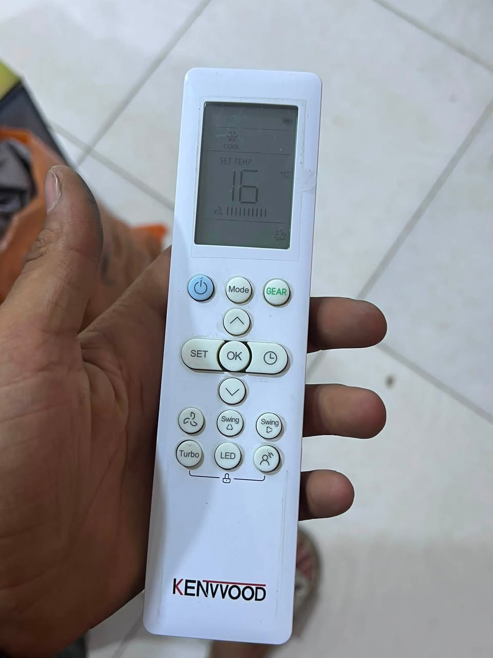 السلام عليكم من رخصة الادمن عندي سبلت طن ونص نسبة نضافتة 99‎%‎ قبل 20 يوم شتريتة وهسة وكعت بضرف ومحتاج السبلت انفيرتر ثلج الشراي يتفضل هاذة رقمي *********** المكان بغداد الدورة السعر 600 قفل
