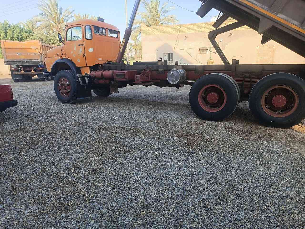 لبيع موديل ٨٠ ابلاديه شاصي مكفول كير ٩٠ محرك جديد عنوان الكرمه  ***********
