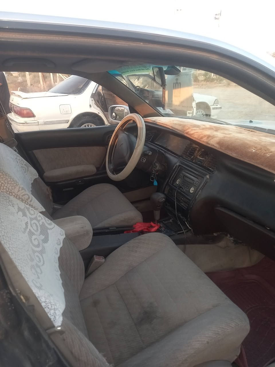 السلام عليكم بطه موديل ٩٢ كفاله عامه صبغ بلاد متصل محزم  تراي وين متريد جاهزه على اخر حبايه المالك يمي كبل مداور سعر ٥٢ مكان شطره ***********

