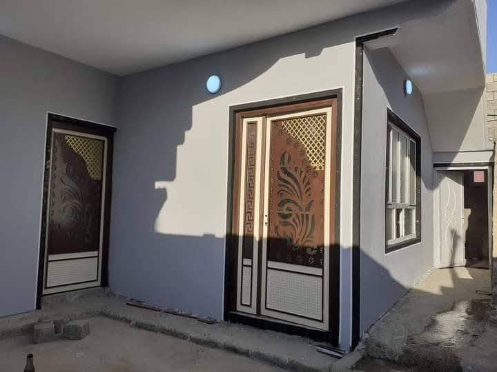 السلام عليكم بيت للبيع في الرشيدية قطاع السادس الدار ركن بناء حديث مساحه 190 اي استفسار اتصل على الرقم ***********

