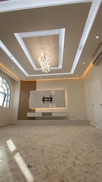 أختار ديكور بيتك و الباقي علينا 💪 💥لدينا فريق خاص  بالديكور الداخلي 🏚🏠...