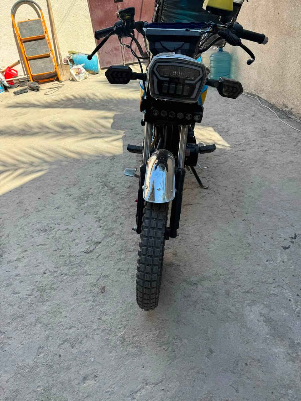 سلام عليكم
دراجه سيفان 200cc

موديل 2025 سويج وبصمه وتشغيل عن بعد 

دراجه مكفوله من كلشي 

وسعره 650 وبي مجال

بغداد الغزاليه

***********
