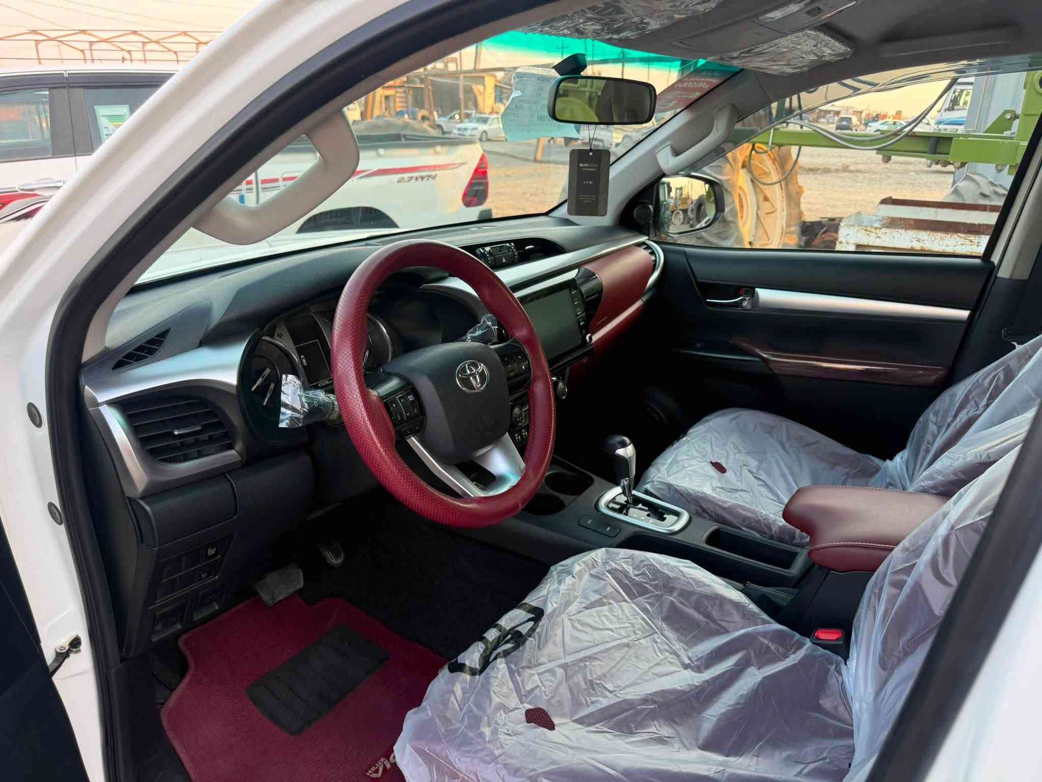 🚨 للبيع | TOYOTA HILUX 2025 🚨
🚘 هايلوكس موديل 2025 V4 فول مواصفات

🔹 شاحن وايرلس
🔹 رادار
🔹 تبريد أمامي وخلفي
🔹 شركة ساز – وكالة
🔹 مكفولة كفالة عامة من كلشي
🔹 السيارة نظيفة جداً
🔹 الممشى: 43 ألف كم

💰 السعر: 338$ وبيها مجال بسيط

📍 المكان: واسط – الزبيدية
🏢 شركة الحاج عمار جباره الشمري

📞 للاستفسار:
***********
***********
