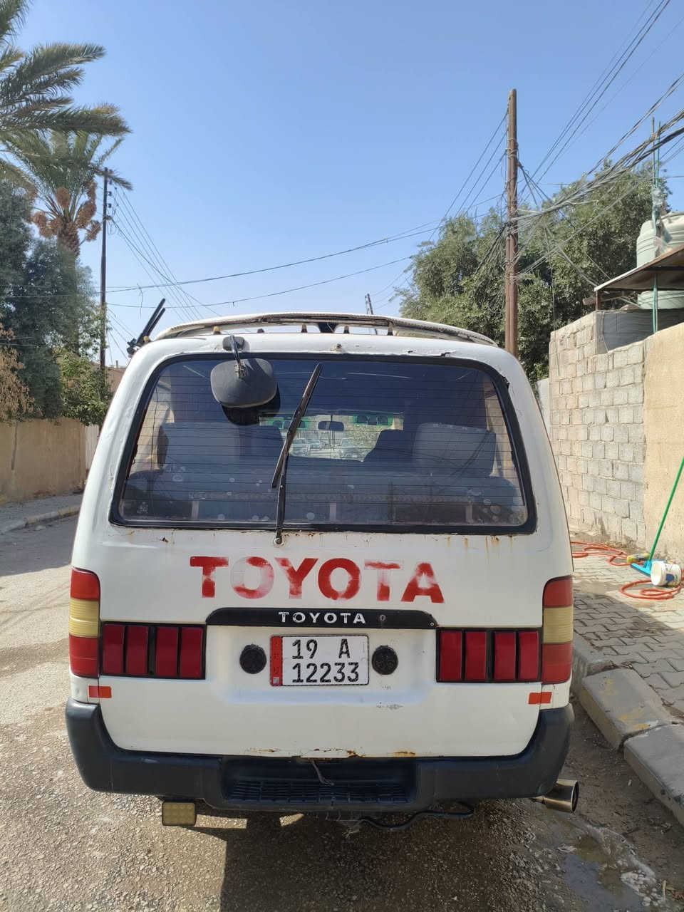 السلام عليكم هايسه البيع 
مديل 94
سنويه تنتهي 2030
مكينه ثنين ونص مابيهن اي شي وين ميعجبك طلع بيه 
هذه رقمي بيه وتساب ***********
مكانه كربلاء سياره نظيفه مامشتغل بيه على خط
