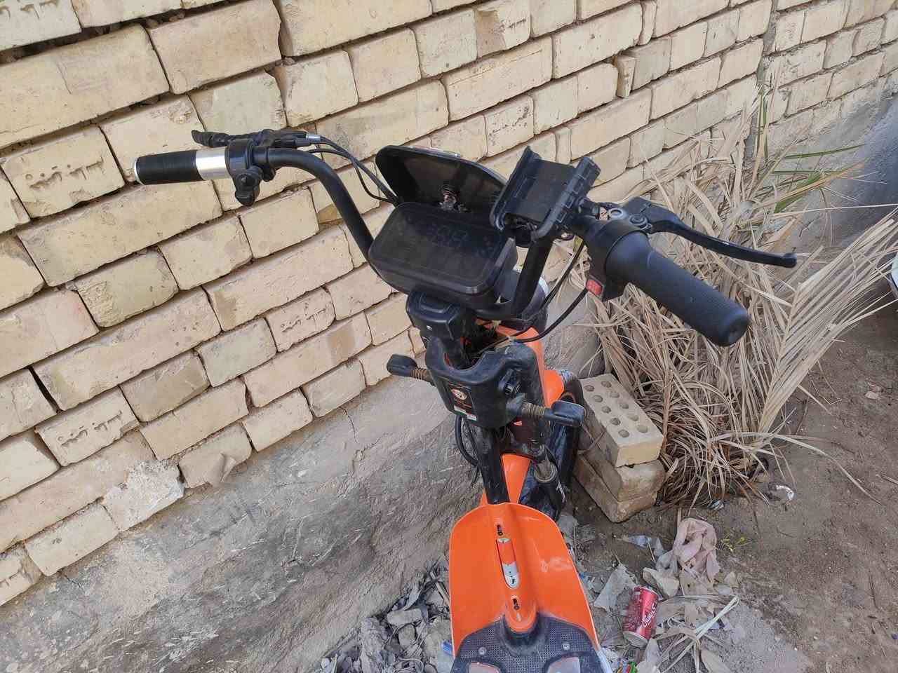بايسكل شحن شركه بلال حجم 24 شغال مابي نقص 4 بطاريات نضيفات كلش مكان كنطره السلام سعر275 وبي حق جيه ***********
