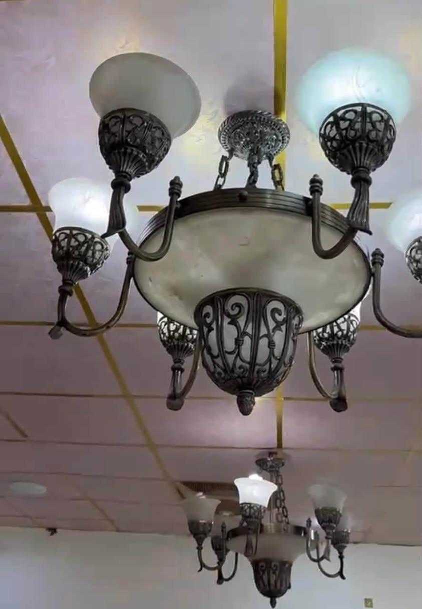 معرض + زوج معارض + زاوية معرض كلة جام ومرتب وزلغ مابي للبيع للاستفسار / ***********

