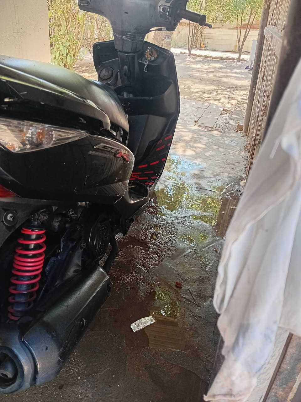 السلام عليكم دراجه البيع ثعلب نوزل نضيفه دراجه تخبل محركها ناعم 
رادلها بس دامه كلجات فقط اي نقص مابيها بيع مستعجل سعرها 450
التصال عل هذا رقم *********** مكاني بلشعب
