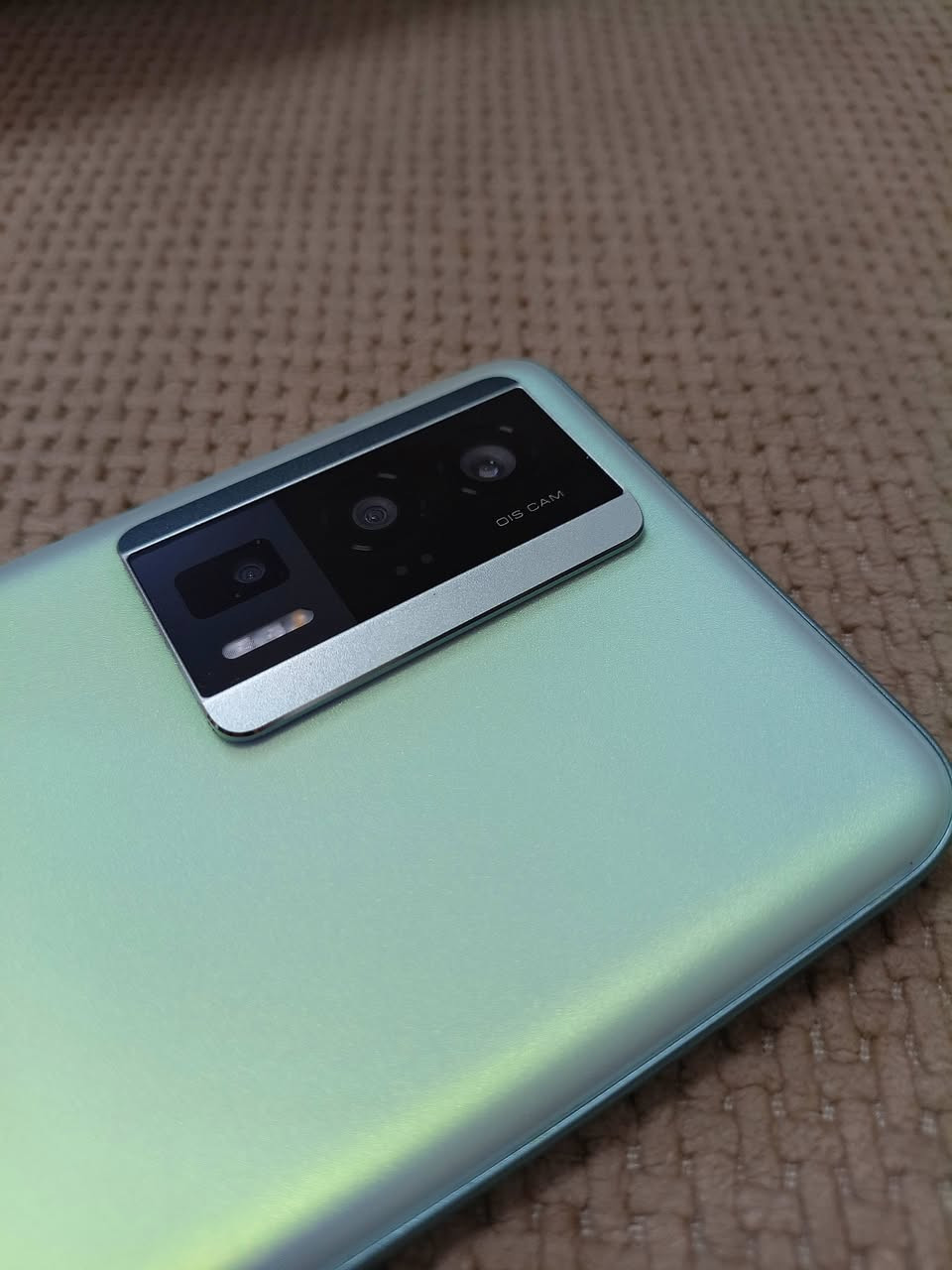 POCO F5 PRO
الذاكرة 512 يعني نص تيرا 
الرام 12+12 يعني 24
المعالج سناب دراگون 8+جين1 يعني 120 فريم بل ببجي 
الجهاز بلادي و شخط واحد ما بي نضافته 100%
التصوير يدعم ال 1080على60 اطار 
                       و 4k على 60 اطار 
                       و 8k على 24 اطار 
للمراوسة ب ايفون 11 برو ماكس 256 بس اهم شي بلادي حتلو مبدل بطاريه مو مشكلة 
السعر 350 قفل 
للتواصل واتساب ***********
