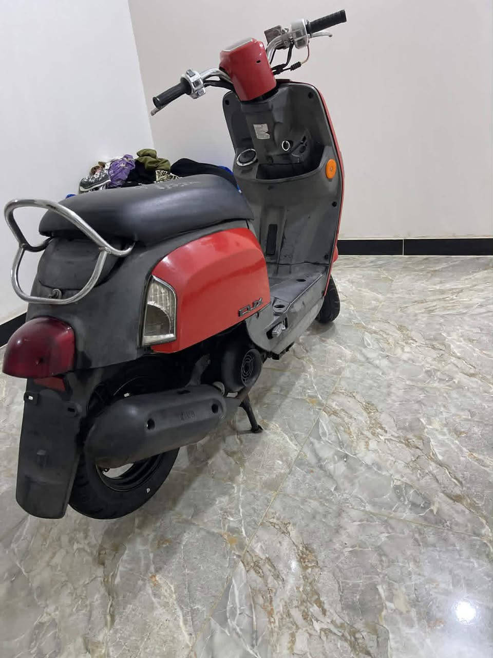 سلام عليكم درجه لبيع قبل شهرين نزتلهه من حاويه سعر 600 وخمسين مسعجتل عليهه رقمي*********** نومعه فول
