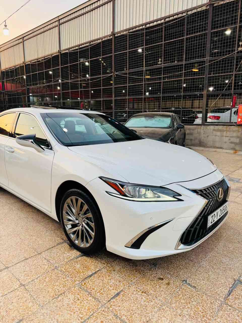 LEXUS ES 300h 2025
مواصفات خليجي صباح نعمان هابريد + بنزين 4 سلندر 

بردة خلفي 

سلايت 

بصمة 

شاشة كار بلي 

حساسات امامي وخلفي 

3 مود قيادة 

٢ بصمة موجود 

٤ ابواب بصمة ذكية 

كشنات كهرباي 

مراية شفت 

ويل 18 

ارضيات  و كتاب شريكة موجود

سيارة عل وضع شريكة جديد 

دعامية الي دعامية مكفولة من كل شي 

ماشية ١٧ الف كيلومتر 

مكان سيارة اربيل 

كشي واضح 

سعر ٣٩٨ ورقة مجال بسيط🚫

*********** ريسالة وتس

