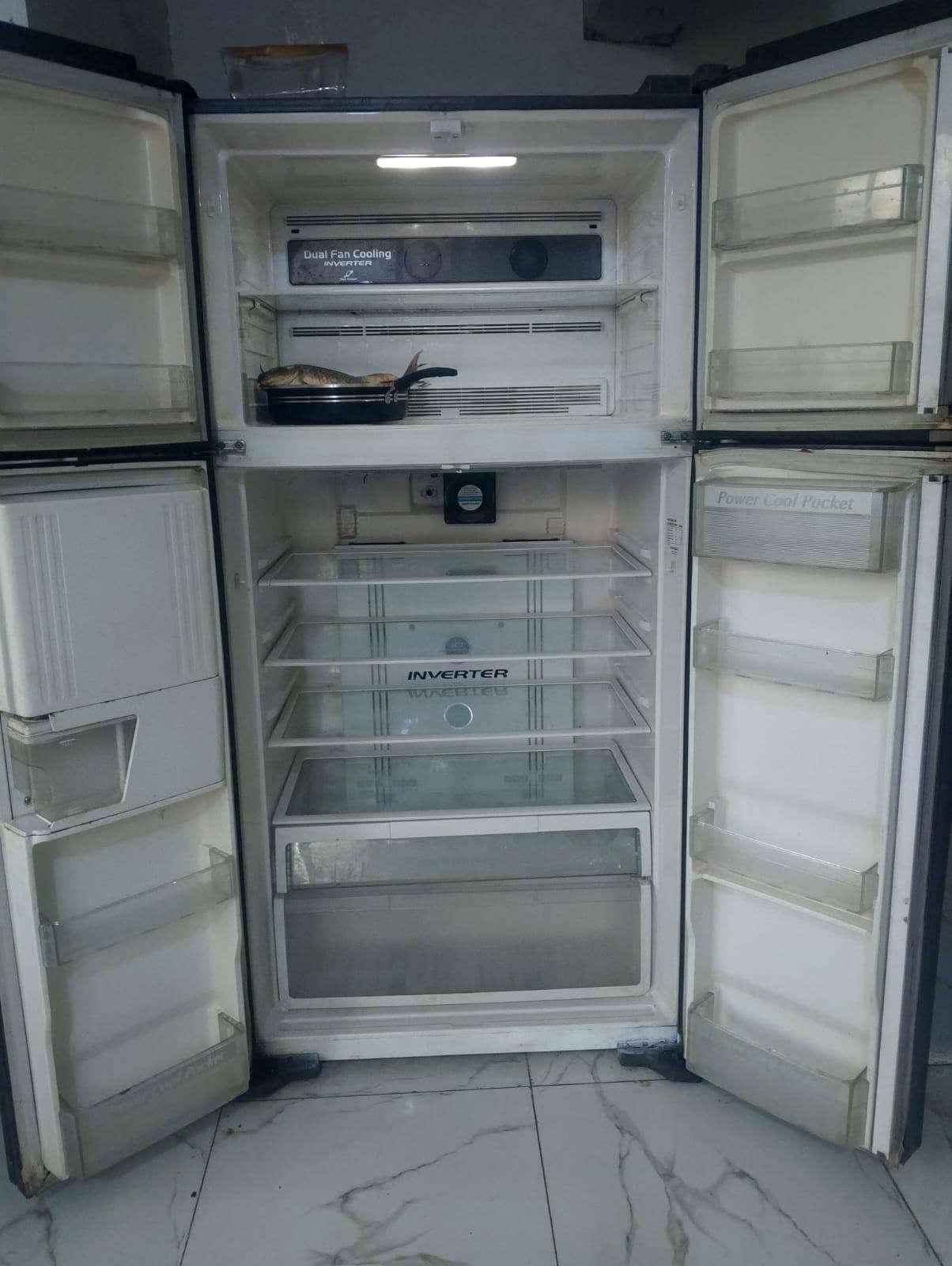 كاونتر تفصال 225طباخ200والصغير125 مدينة الصدر اكو توصيل ***********
