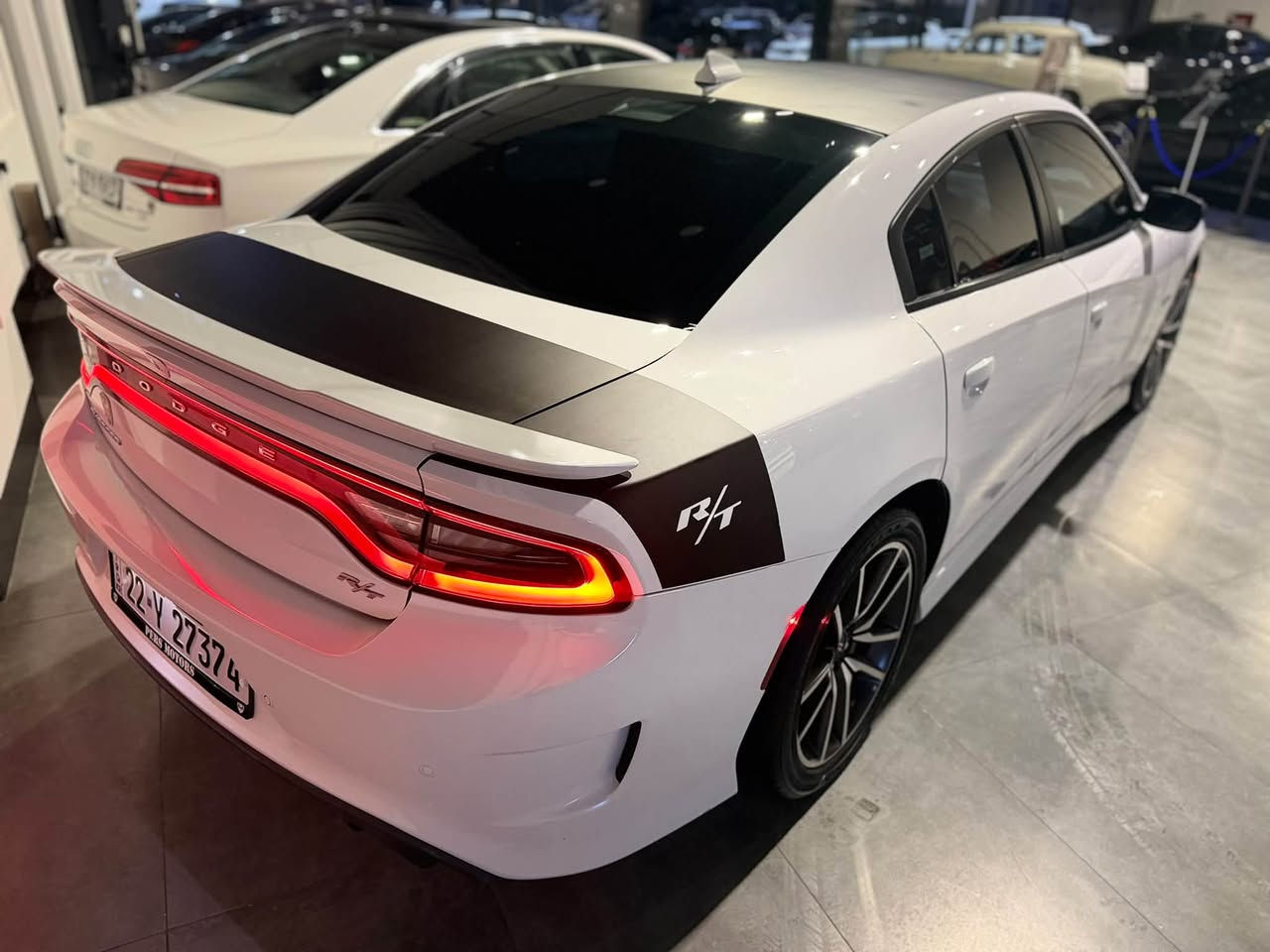 السلام عليكم
دوج جارجر ( DODGE CHARGER ) 

🔹الفئه : R /T

🔹موديل: 2023

🔹رقم السياره: اربيل تسجيل جديد 

 🔹تحويل  وكالة بأي وقت سنويه وهزه جديده    

🔹المحرك: 8 سلند 5700 ( كفاله )

🔹المسافه المقطوعه ؛ 25 MI ( ماشيه قليل )

🔹حاله السياره :  ( وضع الشركة )
*********************************************
🔹شاشه كبيره مع نظام ملاحه نفكيشن GPS
🔹داخل جلد 
🔹ويل  حجم 20 
🔹 حساسات خلفيه 
‏🔹 تشغيل عن بعد
*********************************************السياره جديده جدا  ومابيه نقص حته كتلوكات مال الشركه وياها
*ويل اصلي حجم 20 مع تخم تاير جديد 
*محرك كير تبريد ع وضع الشركه كفاله
*حداديه ع وضع الشركه
💰سعر ؛255$💰

مكان السياره : اربيل

للاستفسار ؛ ***********

نص مكتوب في الصور:
- RT-2023