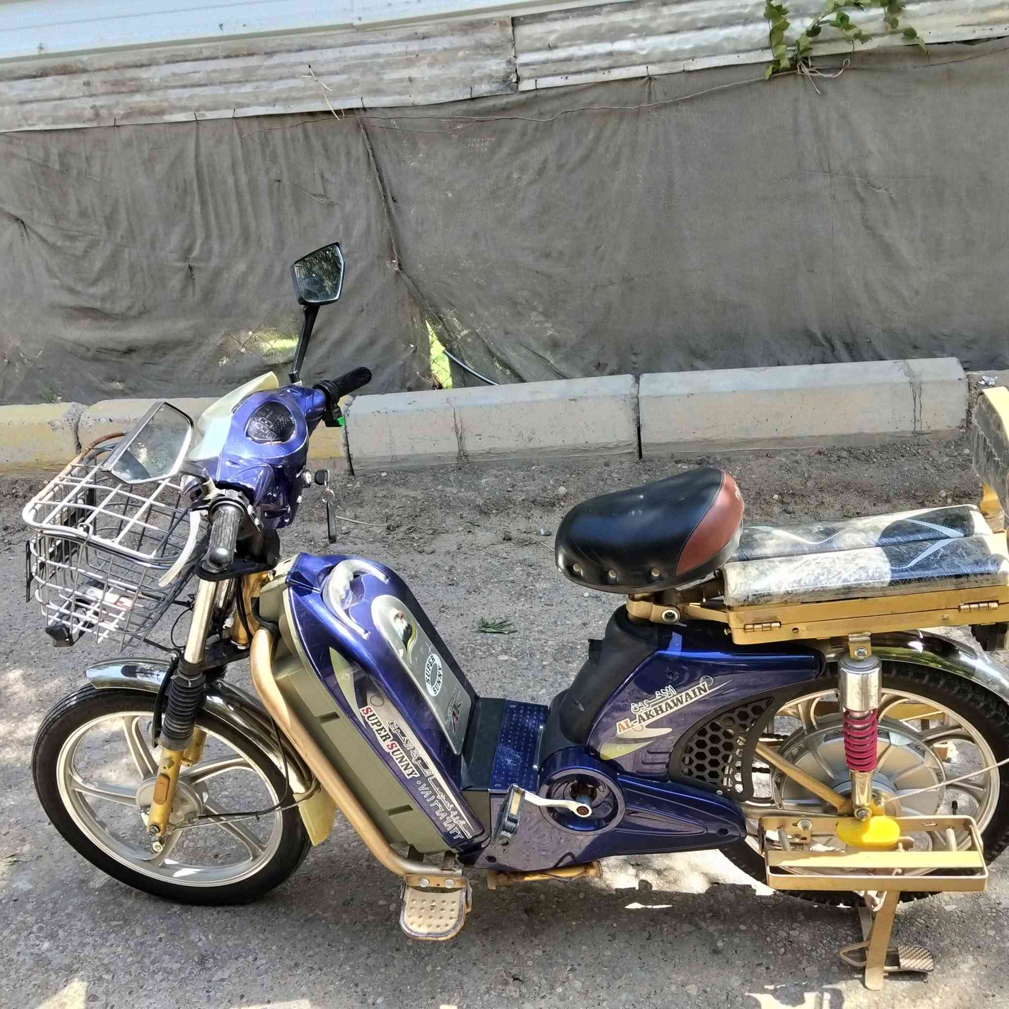 سلام عليكم 
دراجة شحن 5 بطاريات على فحص للبيع مكان فلوجة تفاصيل على رقم ***********
