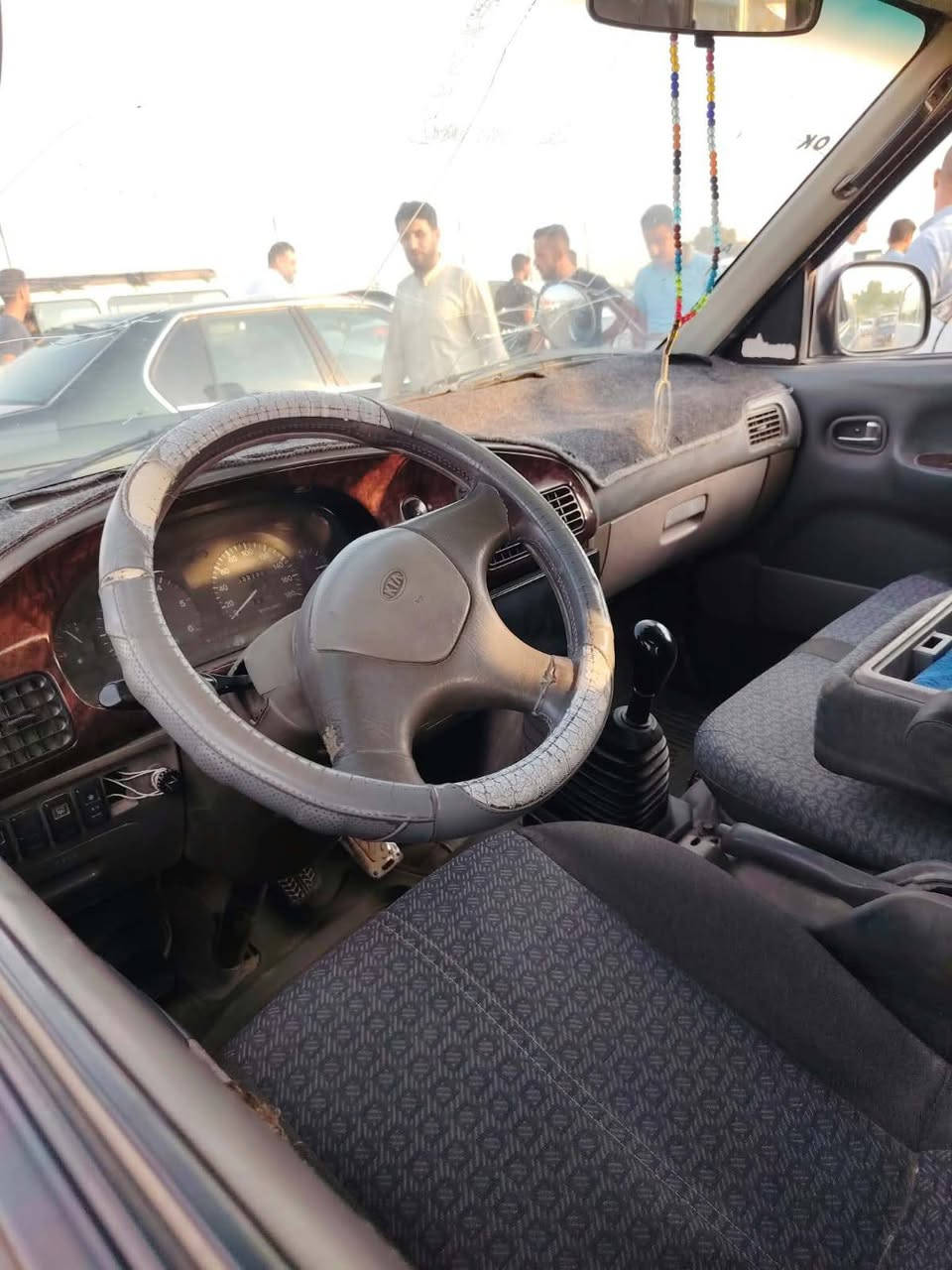 التفاصيل داخل المنشور

نص مكتوب في الصور:
- (( كروب كيا بريجو منغولي )) مجموعة عامة السلام عليكم اخوان اني مكلف بلنشر بريجو م 2000 سنويه ال 27 شهر الثاني مكينه لاتنقيص ولا تبخير شواصي كهربائيات كله خير من الله تخم تاير بيه السياره مكفوله وبوجهك للشغل مكانه بعقوبه الرحمه هاذا رقم صاحبه ***********