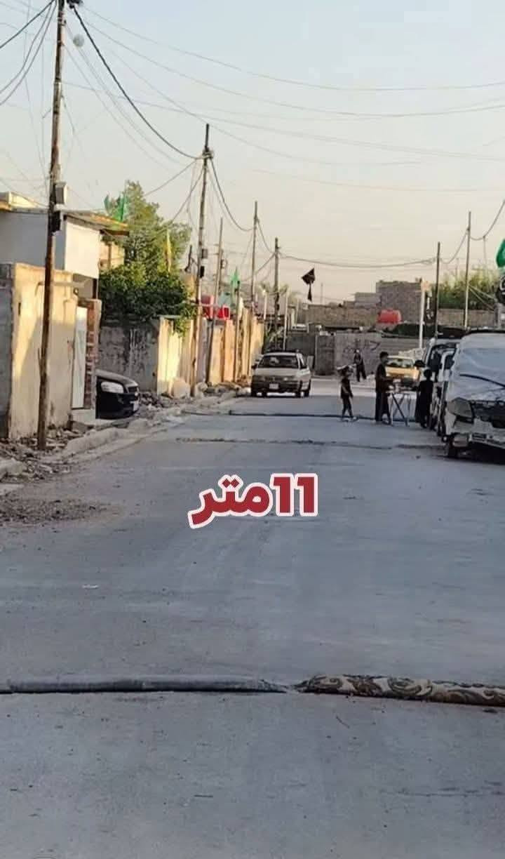 يا الله قطعه ارض 125 البيع  اصولية مكاتبة قديمة موجودة وشرط  البناء مسموح بل فرع.  عرض  فرع 12متر  تبليط  سبع قصور شارع ابو علي قرب جامع الحمزة مقابيل اسواق سامي كلش طلع على شارعين  صايرة بل نص  

***********

نص مكتوب في الصور:
- شارع ابو علي
- مقابيل اسواق سامي
- كلش
- 11 متر
- 25x5/م125
