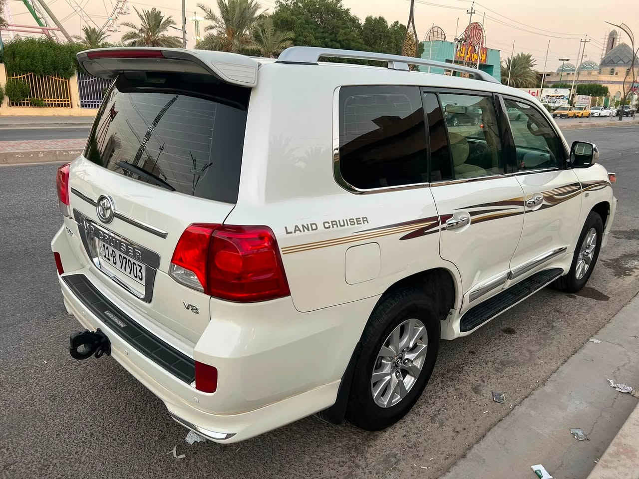 V8  لاندكروز
مديل  10  بغداد بأسمي

فول مثل ما معروف الڨكسار

السونار مثل ما موضح وتجي وتفحص الي يعجبك 

السياره ادامه كامله1400 كلفتني والله مع تخم تاير جديد اليوم انشد كوري 470 الف.. 

السعر 263.
مكاني كربلاء المقدسة طريق الحر 
للاستفسار اتصال.. 

***********.

***********

نص مكتوب في الصور:
- فحص السيارات بجهاز السونار الالكتروني بارد صبغ جيد أسم الزبون : بلا الماركة : بلا الموديل : بلا الرقم : بلا التاريخ : 2026-06-01 الوقت : 6:29 PM التقرير : 1702 ملاحظة : نخلي مسؤوليتنا بعد انتهاء الفحص وتسليم التقرير الى الزبون عمر الفلنجة جيد جيد جيد جيد عمر الاطارات جيد جيد جيد جيد عمر ناقل الحركة جيد عمر المحرك جيد NO IMAGE AVAILABLE
- *********** سونار النجف الحديث فحص السيارات بجهاز السونار الالكتروني بارد صبغ تبديل اسم الزبون: بلا الماركة: لاند كروز الموديل: بلا سونار النجف الحديث لفحص السيارات الرقم: 97903 التقرير: 13454 التاريخ: 02-06-2026 الوقت: 4:32 PM ملاحظة: نخلي مسؤوليتنا بعد انتهاء الفحص وتسليم التقرير الى الزبون خدوش صبغ تبديل بارد لم يتم الفحص+فتح صبغ+بارد+تكحيل+تطبيع جاملغ بارد+تكحيل+طعجه رصعات سليم