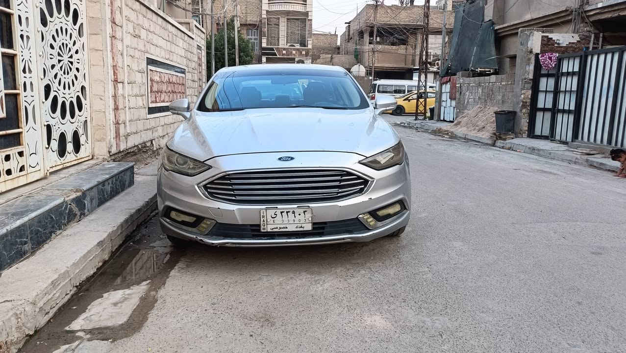 السعر 76 ورقه للبيع فقط بدون مراوس ولاقسط 
فورد فيوجن هايبرد موديل 2018 رقم بغداد 
للاتصال *********** و
محرك 2000 تنفس طبيعي محرك وكير نظاف
التبريد والتدفئه شغالات
بصمه .شاشه . كاميرا تحكم استيرن 
صدر وتخم تاير نظيف
وادر امريكي حادثها جهة اليسار تبديل 3 قطع نفس اللون بدون دواخل شواصي لغود مكفولات 
وصبغ قطعتين بنيد وجاملغ خلفي صورة السونار موجوده ويا الصور 
المكان بغداد الزعفرانية
