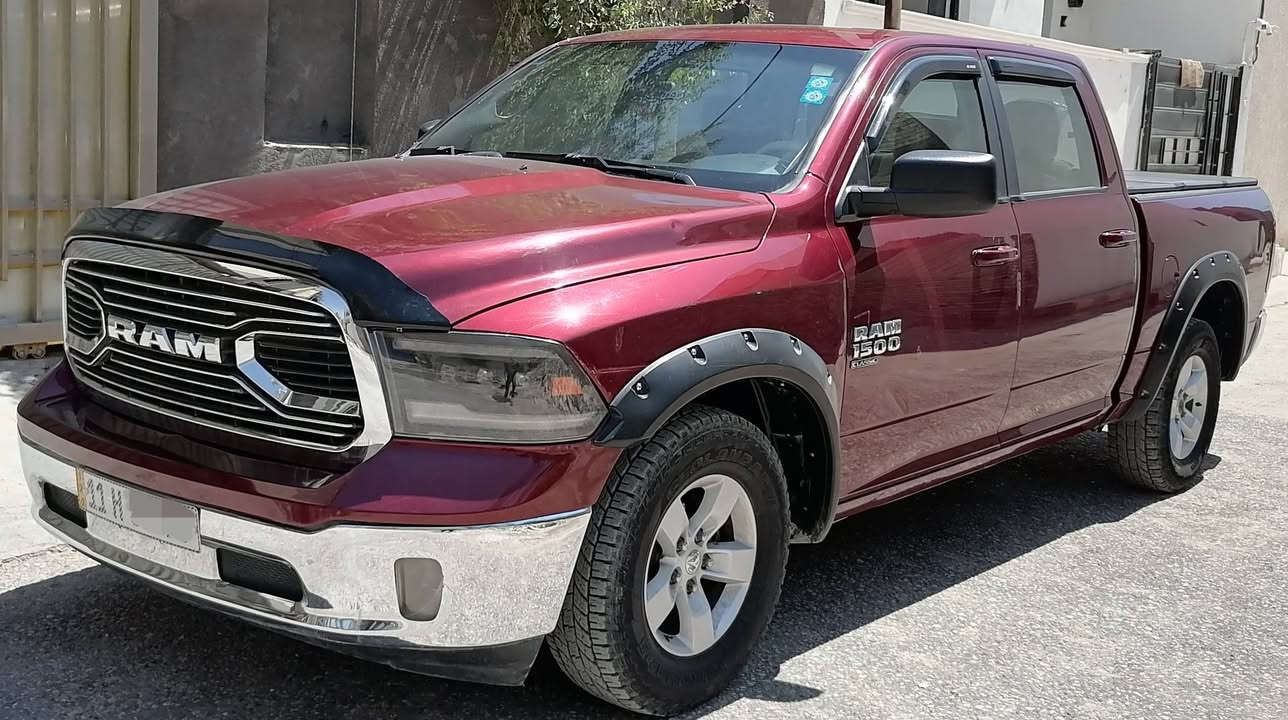***********
رام للبيع او المراوس مديل 2021 باب طول بدي قصير رقم بغداد بسمي سنوية وهزة ورقم جديد 6 سلندر المرغوب vvt (تجي نفس محرك الجيب مديل 2014) ولحد يكول ال8مرغوب ترة تسويك مصرف بالبانزين وبالنسبة للسحب اتحدى اي سيارة تلحكهة السيارة جديدة نظيفة جدا ضرر جاملغ وشوية من البنيد بدون دواخل بدون شاصي داخل بيجي السيارة خير من ربنا الكريم محرك كير حدادية تخم تاير كلة جديد بالكارتون شرط غطاء بدي كاملة مكملة وشرط على وضع الشركة السعر خاص مكاني حلة 
***********
