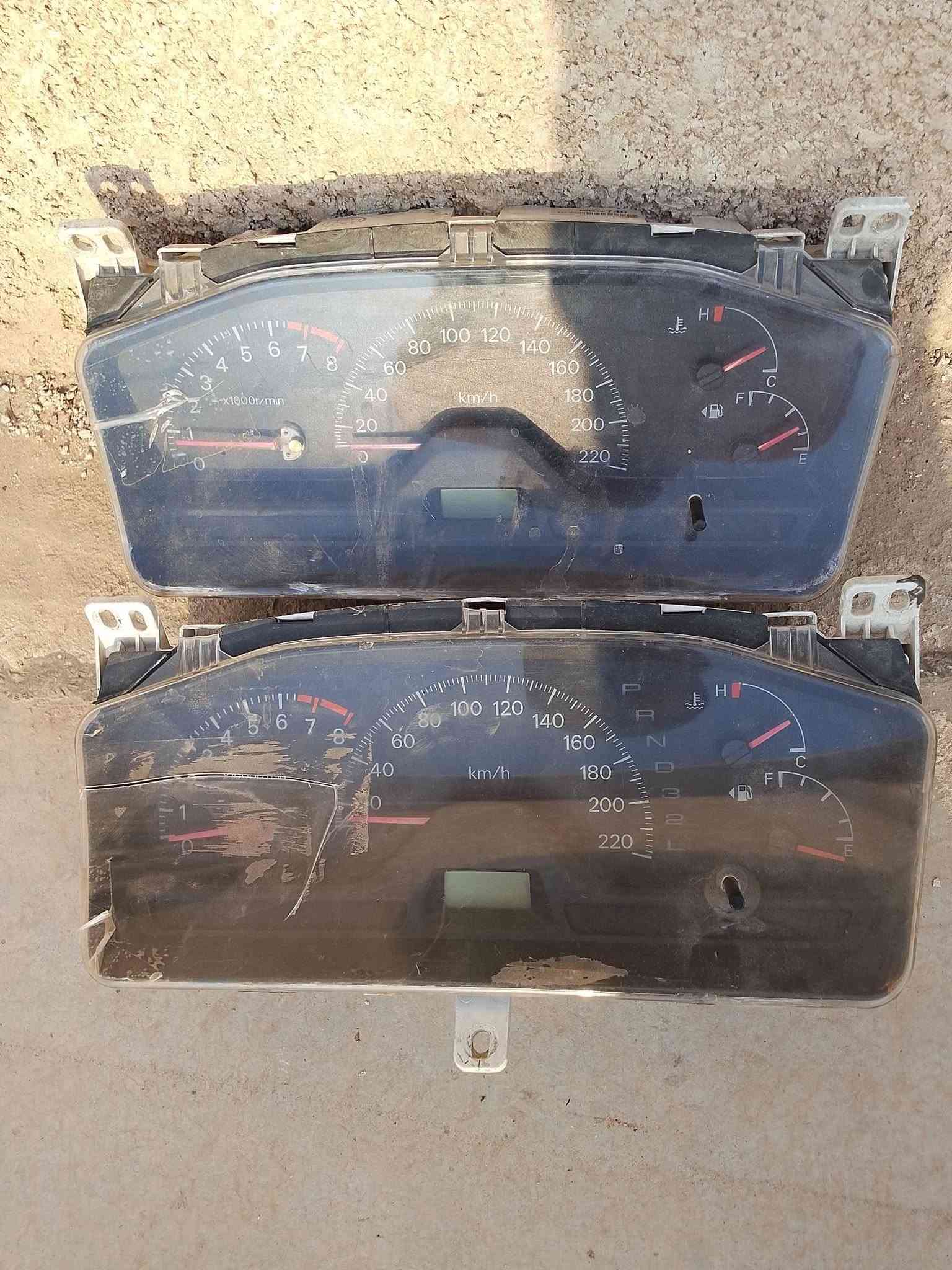 قطع غيار لانسر • بومة • للبيع