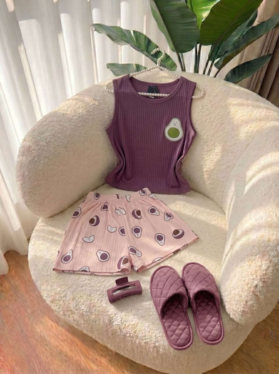 جملة 🔴 جملة 🔴 جملة
تراك شورت زبده خامه درجة اولى   
قياسات. .  M. L. XL. 2XL 
الدرزن 3 الوان  
للحجز والاستفسار مراسله الخاص
واتساب ***********
