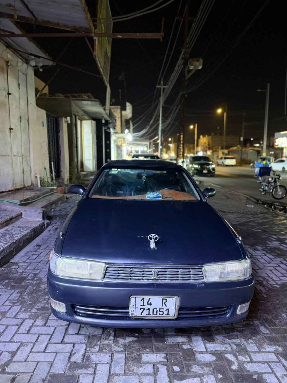 سيارة Toyota Cresta نظيفة جدا مكفولةمن الضربة والكص والنقل جثة وكير ومكينة وتبريد مكفول فقط مصبوغة عام للجمالية متواجد ع واتساب والاتصال 
*********** البصرة, العراق
